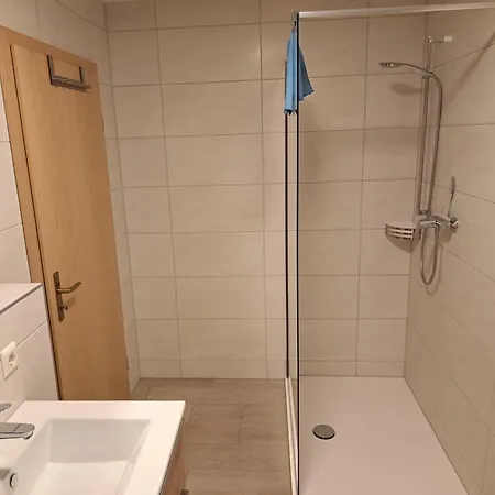 Apartment Ferienwohnung-haus-wannenberg Tengen
