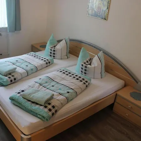 Ferienwohnung-haus-wannenberg Daire Tengen